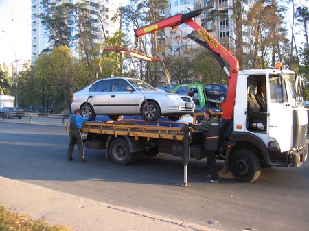 Ненавиджу евакуатори! Викупила. Сфоткала на пам'ять про стрес.