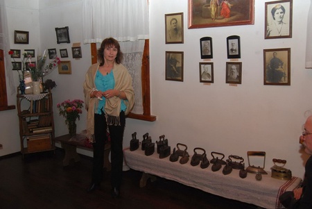 Колекція старовинних прасок Міли Іванцової